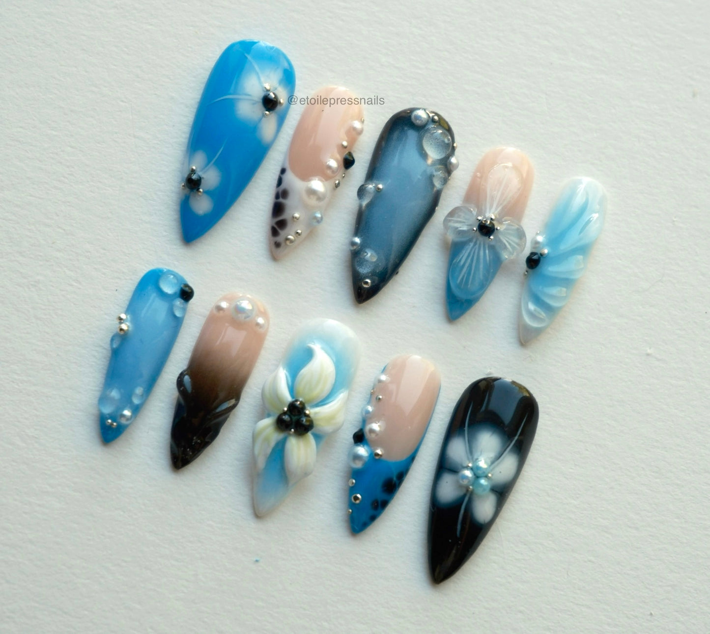 Black & Blue Floral Set